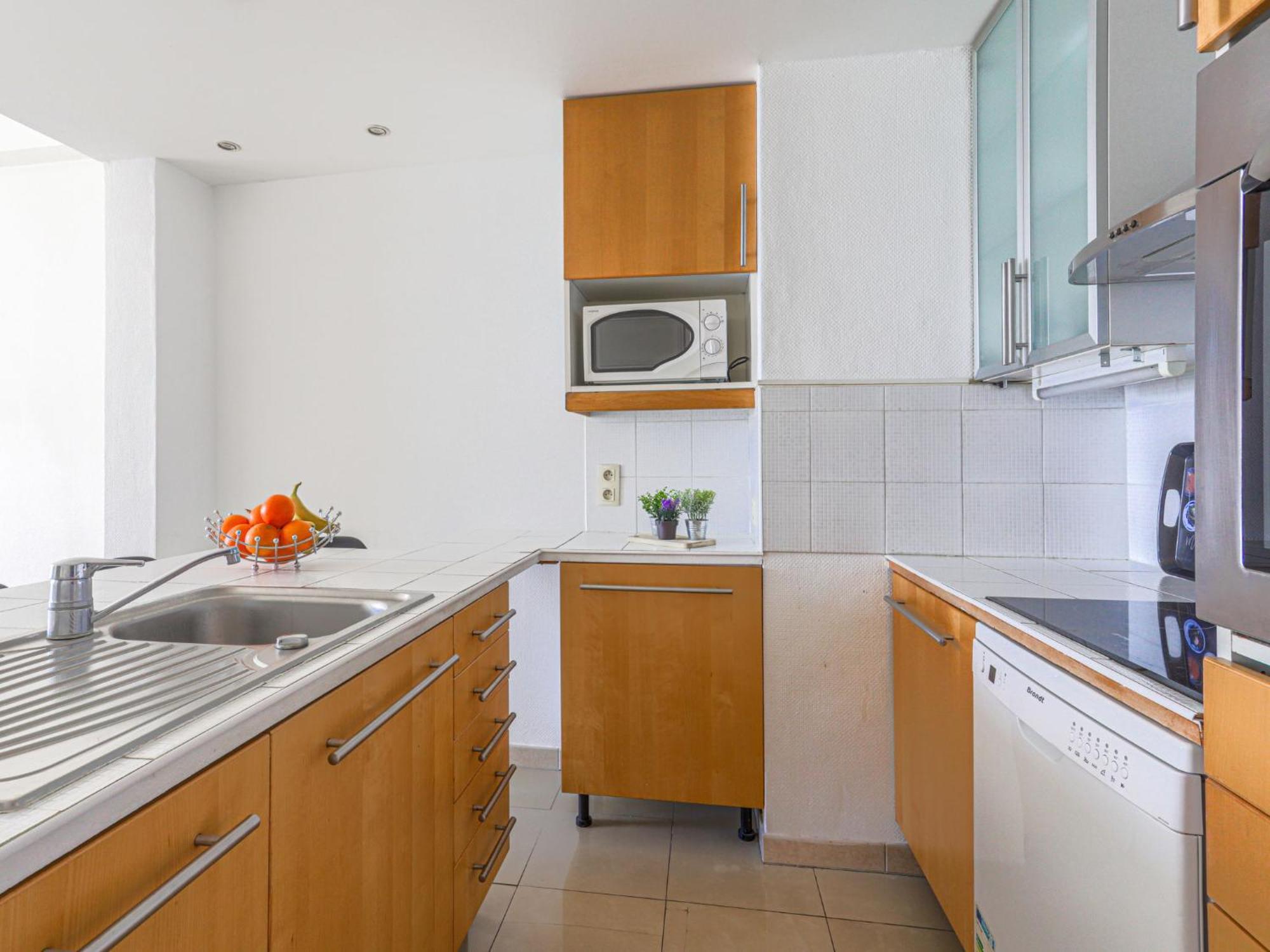 Apartment Les Yuccas Promenade Des Anglais By Interhome Ница Екстериор снимка